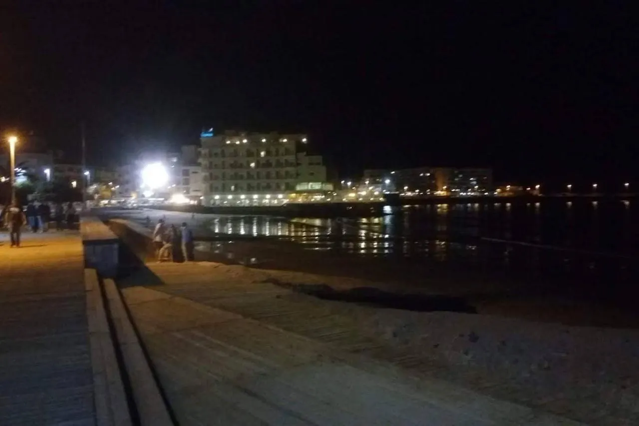 Вилла Luminoso Adosado Frente Al Mar Эль-Медано 0*,  Испания